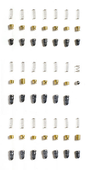 File:West 917 all pins & springs - FXE47862-4 full.jpg