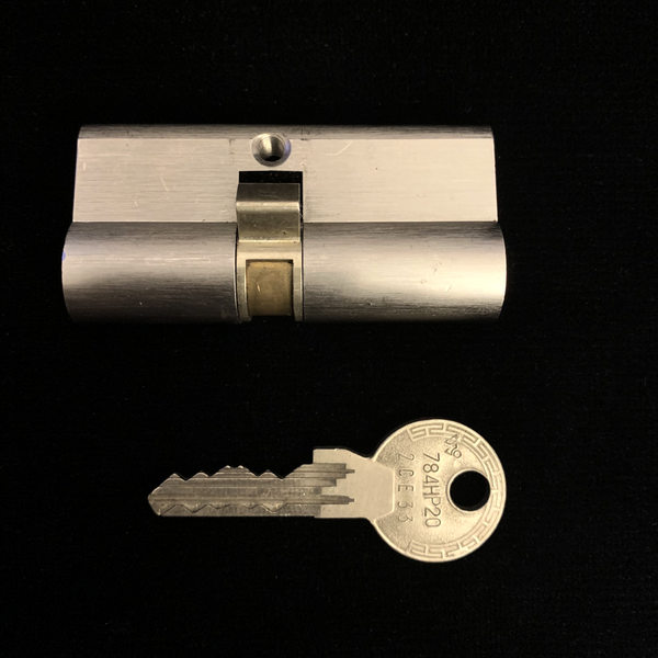 File:IKON TK5 euro key 01 crop-SiskoSpaceman.png