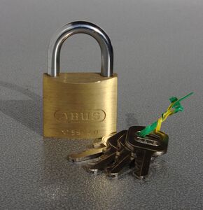 Abus model 55 with keys.jpg