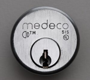 Medeco Biaxial cylinder.jpg