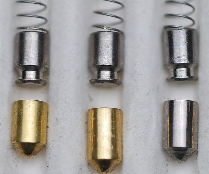 File:Scorpion CX5 pins close.jpg