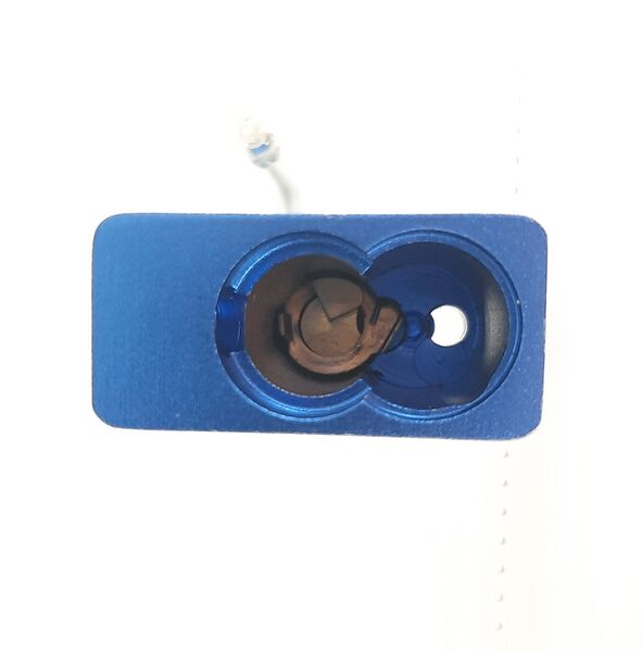 File:MAKO 425 Interior View - ALTrdGenetics.jpg