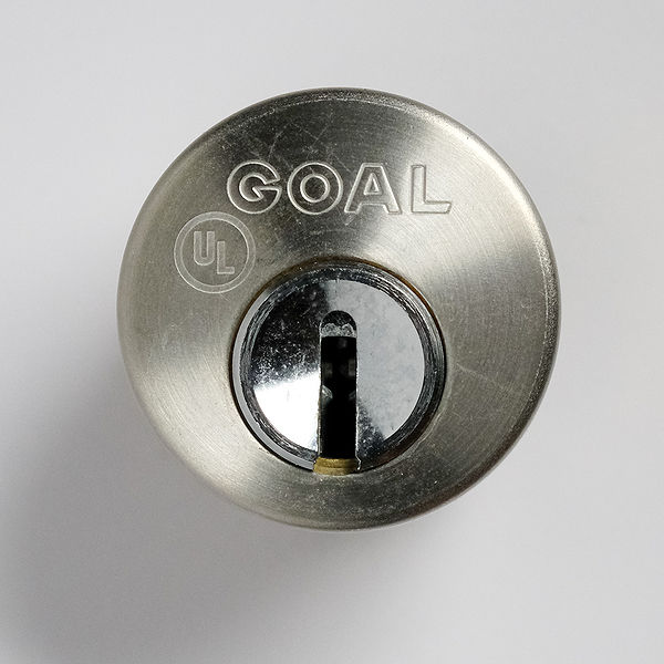 File:Goal V18 cylinder front - FXE47507.jpg