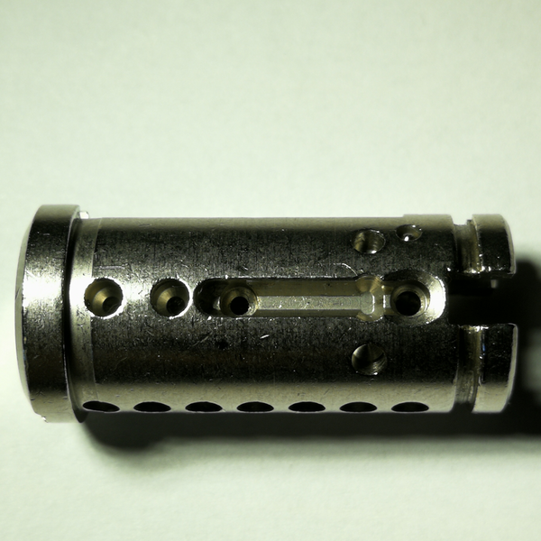 File:DOM ix twinstar plug no interact-Reinder.png