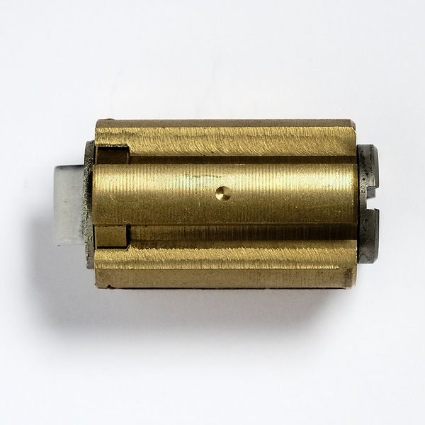 File:West 916 cylinder top view - FXE47519.jpg