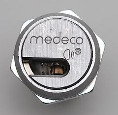 Medeco Duracam cylinder.jpg