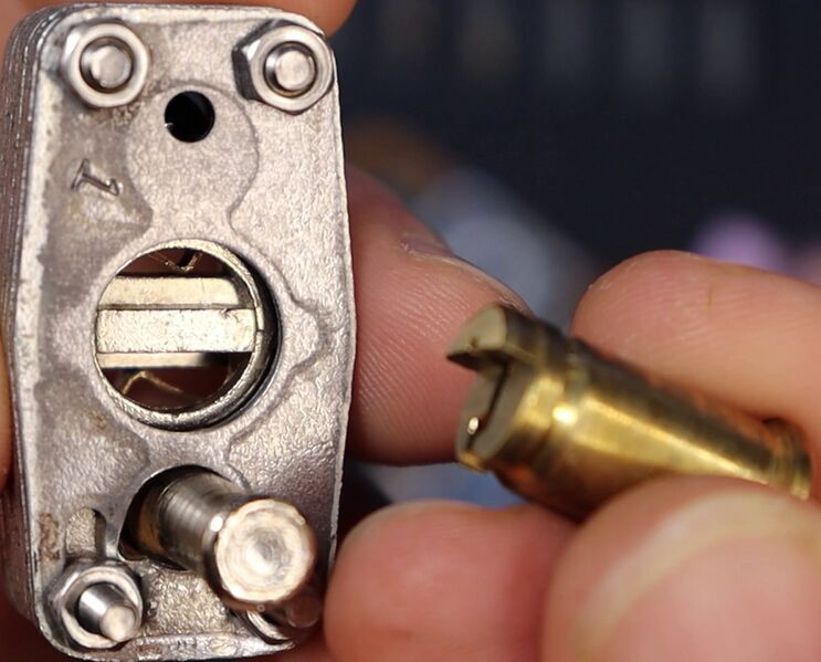 File:Master Lock No 3 Actuator.jpg