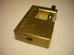 'Master Lock No 605'