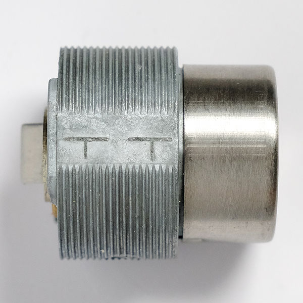 File:West 916 side view - FXE47528.jpg