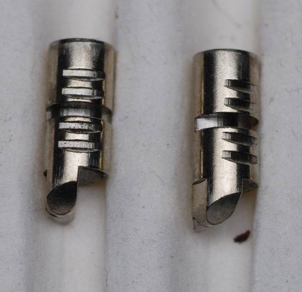 File:ASSA Twin V10 sidebar pins.jpg