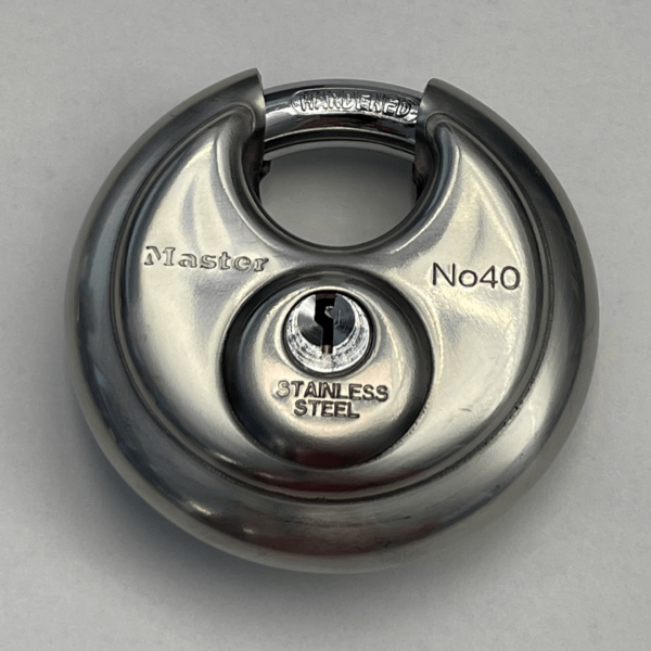 File:Master-Lock-40DPF-front.png